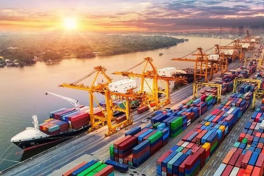 دور خصومات قشم في جذب المستثمرين في السياحة